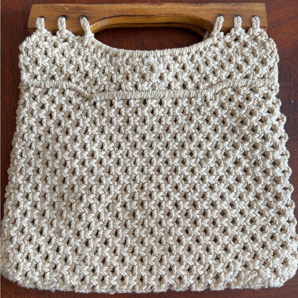 Cream Crochet Bag with Wooden Handle - Picture 3 of 7